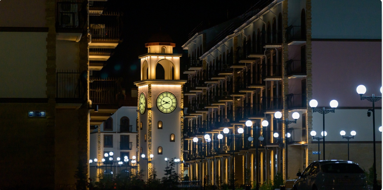 БЕЗ КОМИССИИ ДЛЯ ПОКУПАТЕЛЕЙ!
Продается уютная однокомнатная квартира в уже сданном жилом комплексе в живописном городе Евпатория. Квартира находится на втором этаже пятиэтажного дома, что обеспечивает удобный доступ и комфортное проживание.
В каждом подъезде установлен современный лифт, а на входно