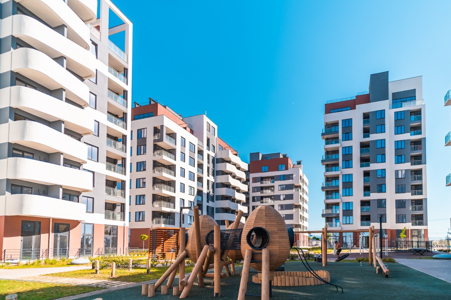 Вашему вниманию предлагается двухуровневая квартира у моря.
Жилой Комплекс Сдан.
Можно приступать к выполнению ремонта. 
Наши цены от застройщика  без дополнительных затрат. 
Работаем с любовью без комиссии .
Выезд на место по предварительной договоренности.

Рассрочка - Первоначальный Взнос от - 20